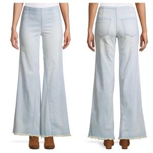 Free people pull on flare jeans Raw Hem BNWOT